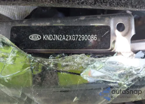 2016 Kia Soul z USA, uszkodzony, nr VIN KNDJN2A2XG7290086